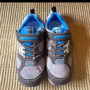 Tsukihoshi Youth Shoes NWT NEW